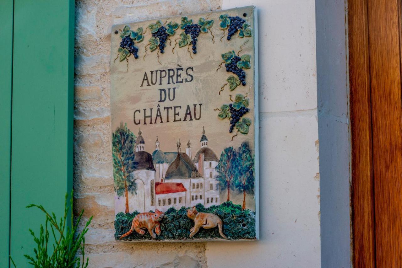 Auprès du Château Tanlay Extérieur photo